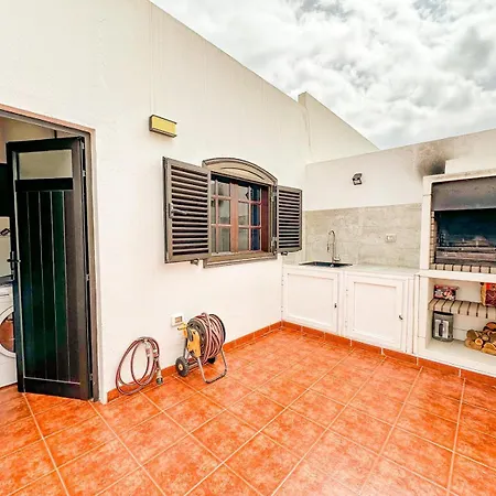 The Sunny Attic Private Attic With Sunny Terrace Daire
