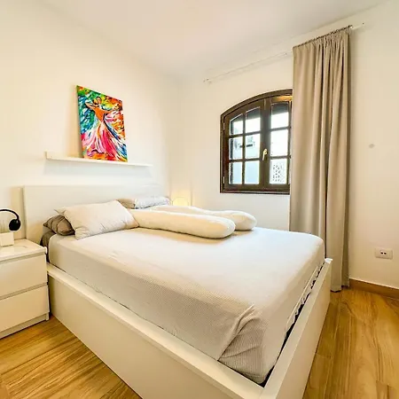 The Sunny Attic Private Attic With Sunny Terrace Apartman Playa Honda