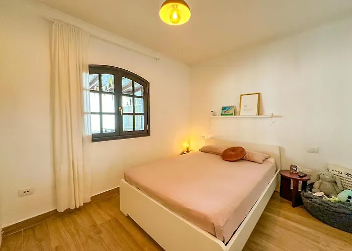 The Sunny Attic Private Attic With Sunny Terrace *