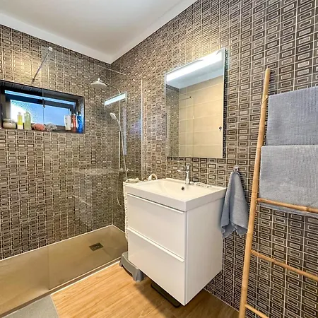 The Sunny Attic Private Attic With Sunny Terrace *