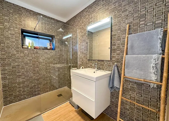 The Sunny Attic Private Attic With Sunny Terrace *